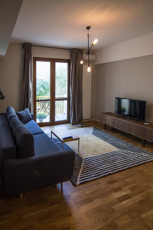 Old City Cosy Apartment Bucureşti Ngoại thất bức ảnh