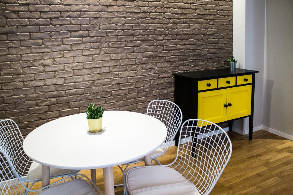 Old City Cosy Apartment Bucureşti Ngoại thất bức ảnh